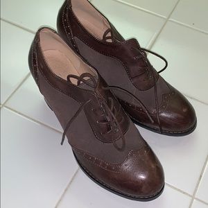 Brown ankle boots with mid century flare